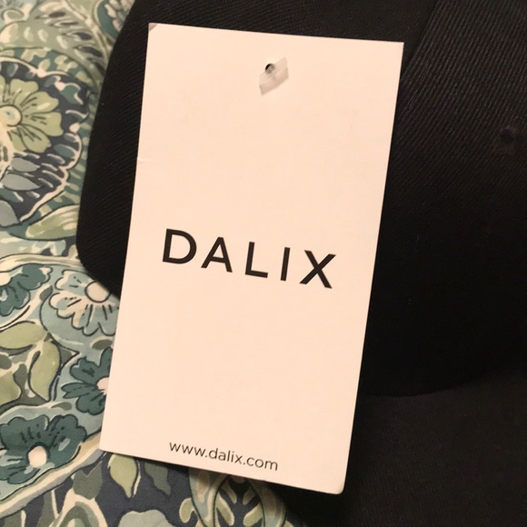 Adjustable, Black, Straight-brimmed hat - Picture 3 of 4